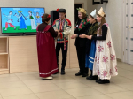 В рамках реализации проекта «Пушкинская карта» в сельском Доме культуры с. Каменный Брод проведен цикл программ «Игры народов России»