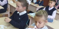 В МБОУ «Лицей р.п. Исса имени Н.Н. Гаврилова» прошел мастер-класс по изготовлению поделки из бумаги "Голубь Мира" - Иссинский район