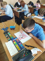 Обучающиеся МБОУ "Лицей р.п. Исса имени Н.Н. Гаврилова" приняли участие в конкурсе рисунков "Мы против терроризма"