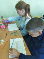 Обучающиеся МБОУ "Лицей р.п. Исса имени Н.Н. Гаврилова" приняли участие в конкурсе рисунков "Мы против терроризма"