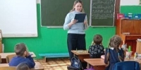 Урок доброты и дружбы «Мы разные, мы вместе» в библиотеке с.Булычево - Иссинский район