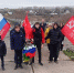 Возложение цветов, как символ памяти и уважения - Иссинский район