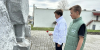 День памяти жертв геноцида советского народа в годы Великой Отечественной войны - митинг в рабочем поселке Исса - Иссинский район